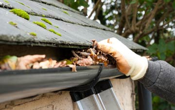 gutter cleaning Pluckley, Kent